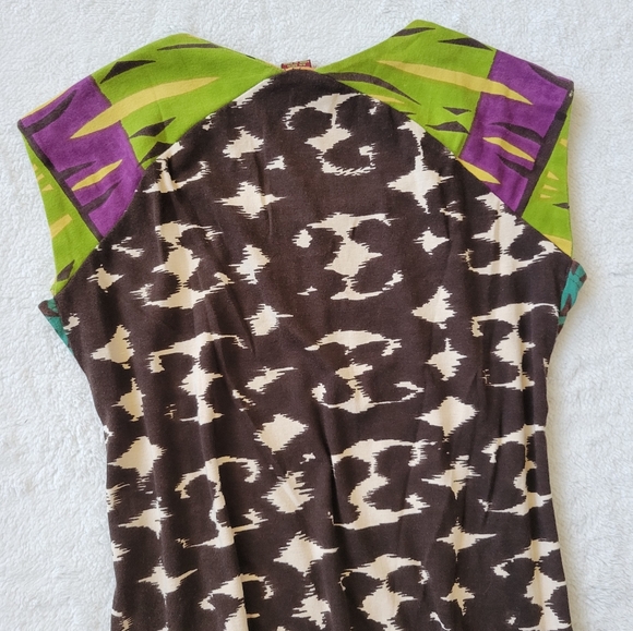 Julie G Top Beaded Neck Tee Green Brown Mixed Media Patchwork Cap Sleeve Tee M - Picture 7 of 8